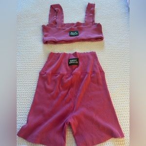 DAILY DRILLS PINK RIBBED BRA AND SHORT SET